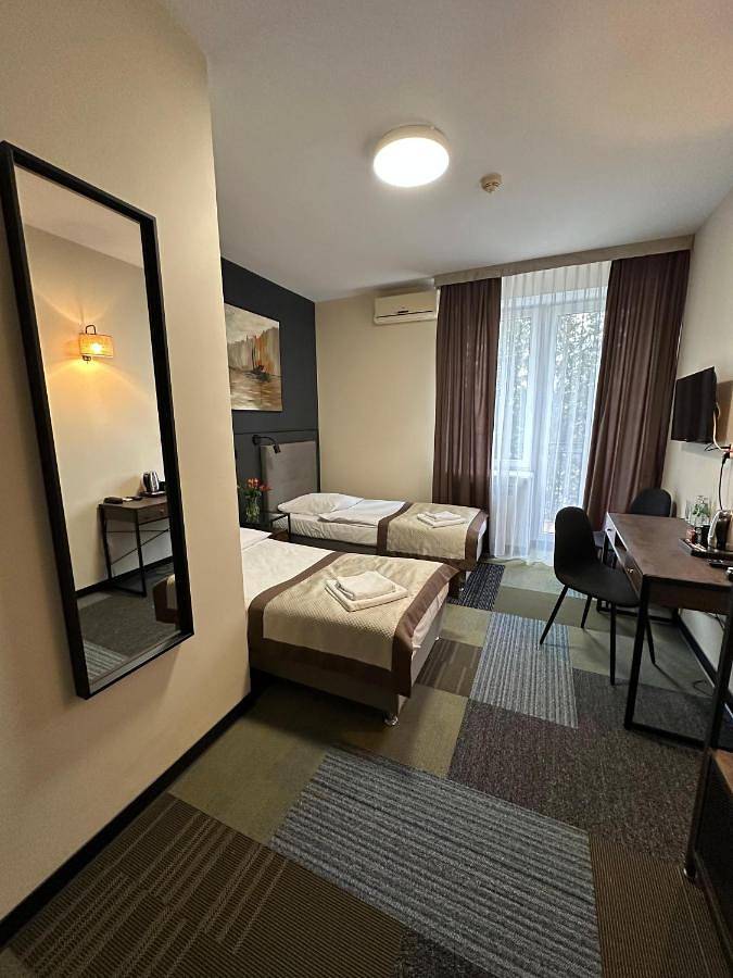 Centrum Konferencyjno-Apartamentowe Mrówka in Wilanów, Warszawa