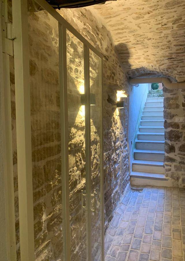 Gîte pour 4 personnes, avec balcon et vue à Vézénobres - 4