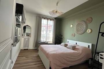 Appartement De Vacances pour 3 Personnes dans Asnières-sur-Seine, Hauts-de-Seine, Photo 2