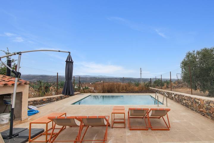 Casa rural para 10 personas, con Jardín en Sierra de Aracena
