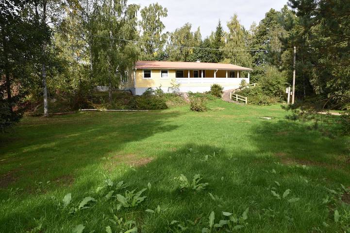 Ferienhaus für 6 Personen, mit Terrasse und Garten - 1