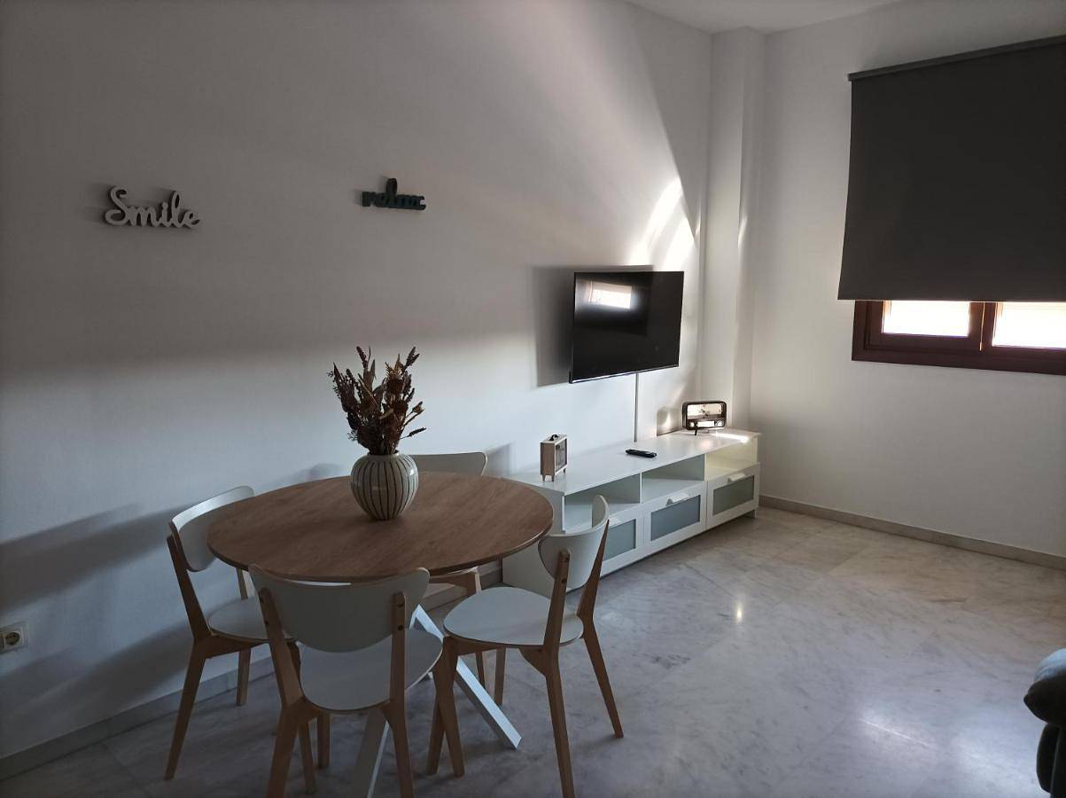 Apartamento entero, Ijd apartments 9 Parking Gratis Y Piscina in Bormujos, Provincia de Sevilla
