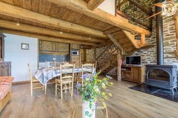 Gîte pour 6 personnes, avec terrasse et sauna, animaux acceptés à Montvalezan