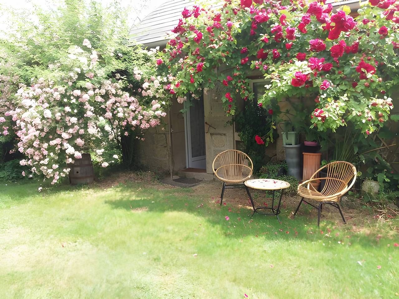 Cottage 'Gite De La Poterie' in the Heart of the Combrailles in Gouttières, Puy-de-Dôme