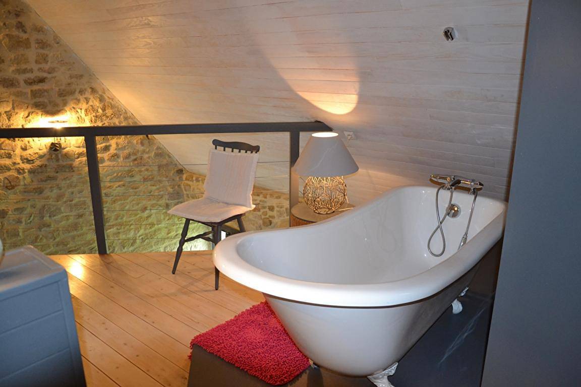 Alcove & Agapes - Chambre1 in Langonnet, Région de Pontivy