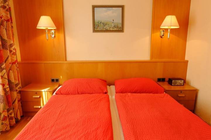 Gasthof Pension „Zur Hammerschmiede“ - Doppelzimmer mit kostenfreiem WLAN in Drosendorf Altstadt, Drosendorf-Zissersdorf