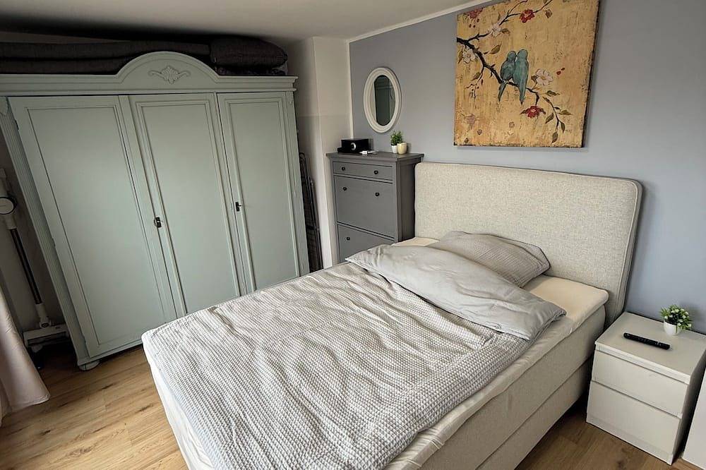 Entire apartment, Work & Relax City Apartment Krefeld in Krefeld, Lower Rhine