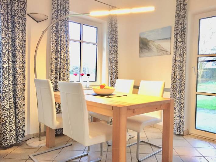 Ferienhaus für 4 Personen, mit Ausblick und Garten, mit Haustier in Zingst - 2