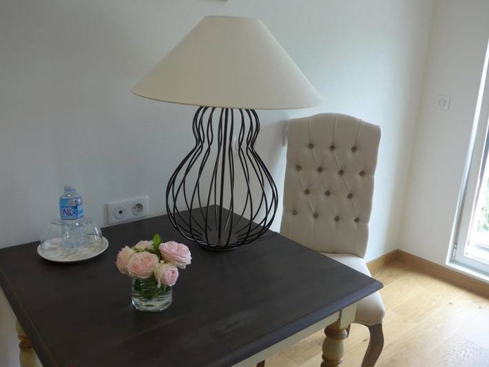 Gîte pour 2 personnes, avec jardin ainsi que balcon et vue à Combourg - 4