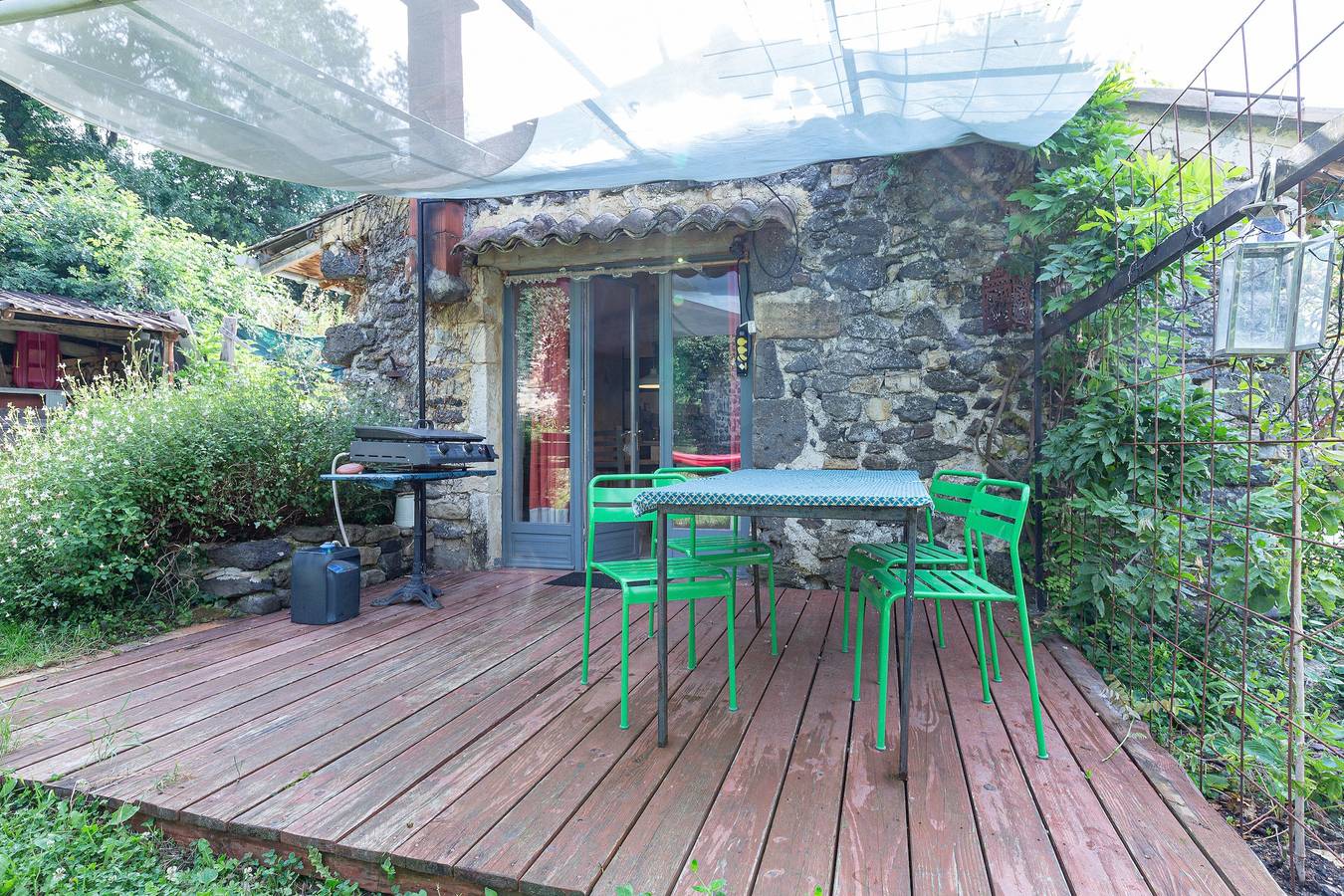 Holiday Home 'La Laiterie' with Shared Pool, Balcony and Wi-Fi in Saint-Martin-sur-Lavezon, Privas
