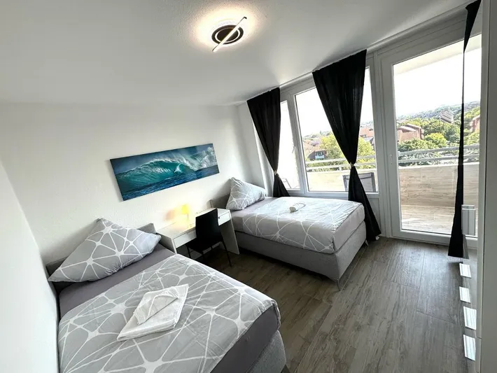 Apartamento de vacaciones para 8 personas, con jardín y vistas - 1
