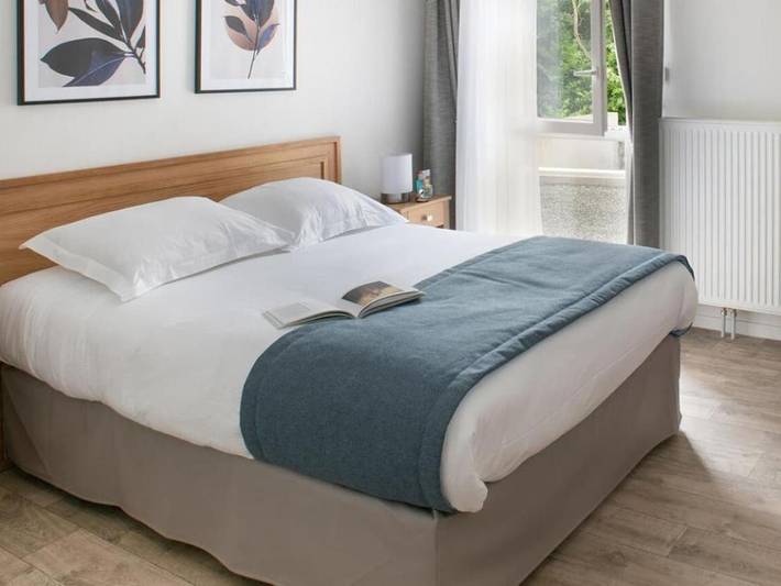 Appart’hôtel pour 3 personnes, avec piscine ainsi que sauna et jardin, animaux acceptés