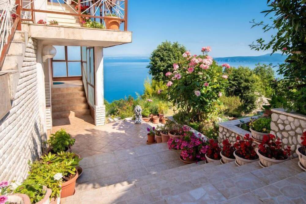 Ganze Wohnung, Ferienwohnung Josip by Interhome in Medveja, Opatija Riviera