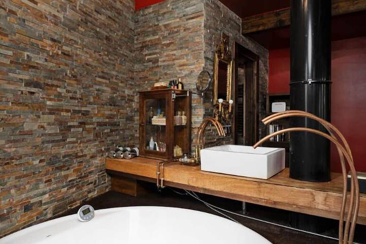 Aquaterra Lodges Luxus in Hoz de Jaca, Aragonesische Pyrenäen