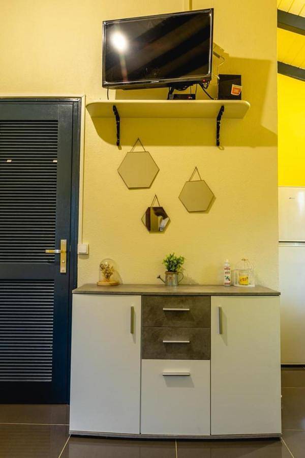 Maison de vacances pour 2 personnes, avec terrasse ainsi que piscine et vue