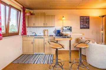 Vacation Rental for 4 Guests in Hergensweiler, Bavarian Swabia, Picture 3