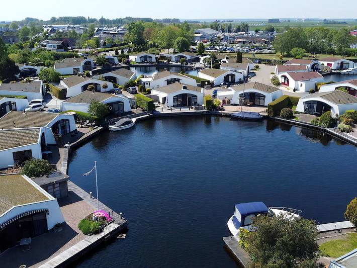 Bungalow für 4 Personen, mit Terrasse, mit Haustier in Lemmer - 2