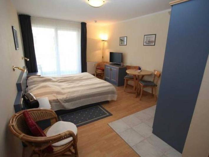 Ferienwohnung für 2 Personen, mit Balkon, kinderfreundlich in Kühlungsborn - 3