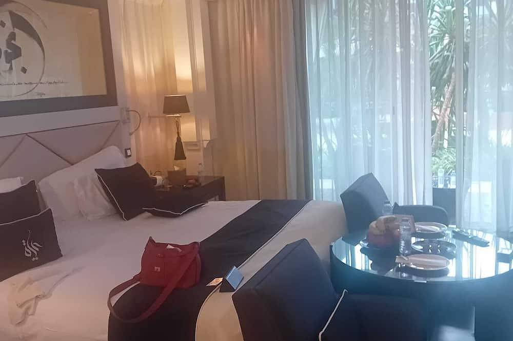 Apartamento entero, Your haven of peace 30 minutes from Paris in Poissy, Yvelines