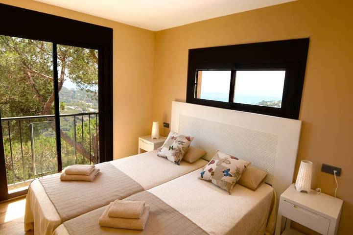 Fantastischer Meerblick in Canyelles, Lloret de Mar