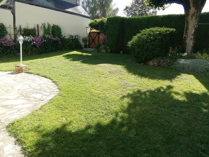 Gîte Confortable à Saint-Hilaire-sur-Benaize avec Jardin Clos et Terrasse in Saint-Hilaire-sur-Benaize, Le Blanc und Umgebung