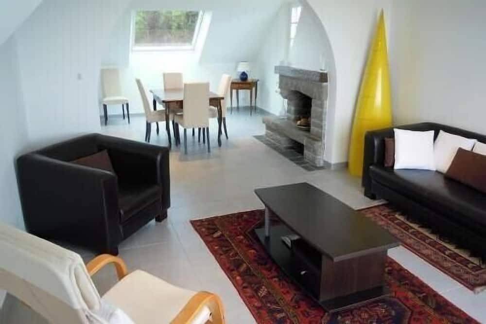 Appartement entier, Appartement 90 m2, superbe vue sur mer et Tatihou, vaste jardin, proche plage in Saint-Vaast-la-Hougue, Région de Cherbourg