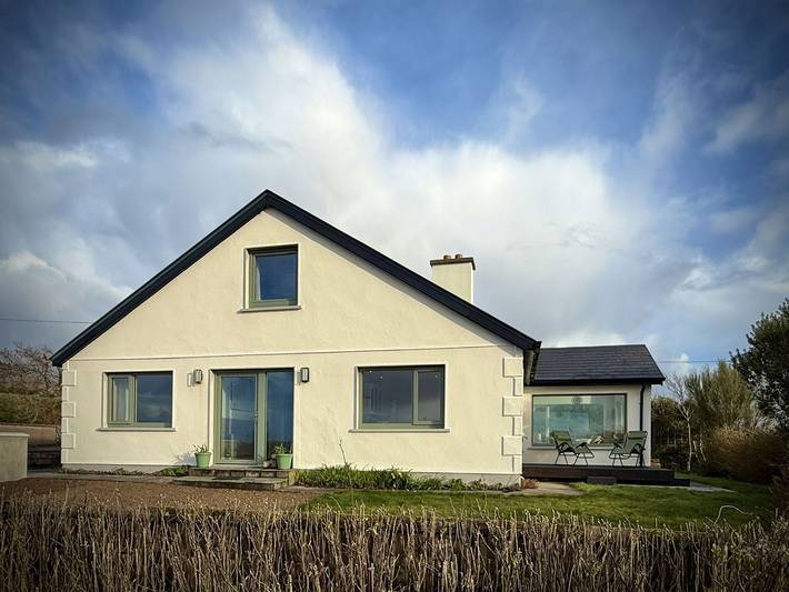 Gîte pour 9 personnes avec vue sur l’océan in Sillerna Electoral Division, Connemara