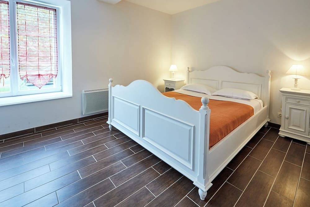 Appartement entier, Joli F3: terrasse, jardin et parking, à 800m. du cimetière américain et plage. in Colleville-sur-Mer, Région de Bayeux