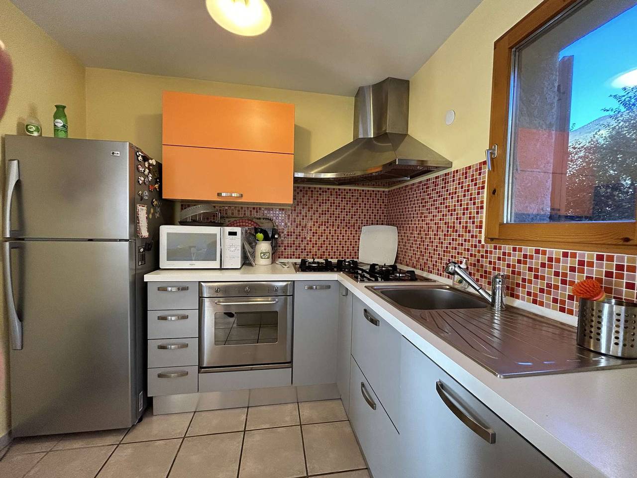 Spacious 4Br Home with Terrace, Garage & Parking - Sleeps 8 in Saint-Chaffrey, Serre-Chevalier in Saint-Chaffrey, Serre Chevalier