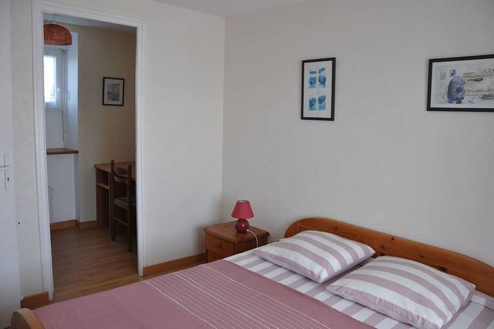 Location de vacances pour 4 personnes, avec terrasse et jardin, animaux acceptés à Lannilis - 3