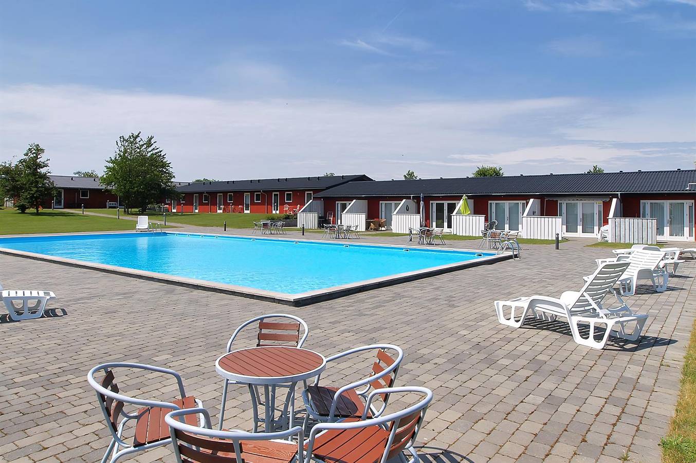 Ganze Wohnung, Nice apartment in Aakirkeby w/ 2 Bedrooms and Outdoor swimming pool in Aakirkeby, Bornholm