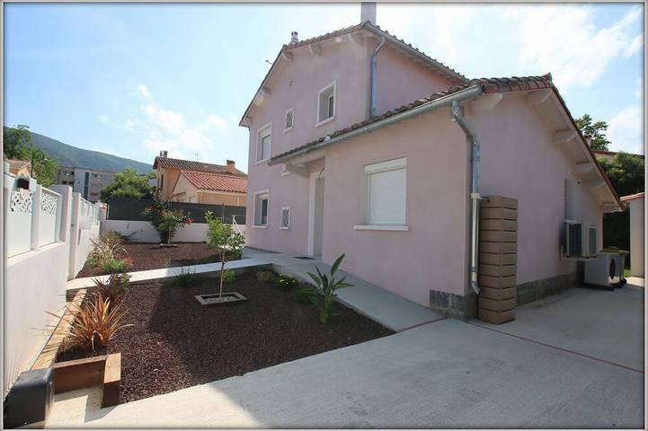 Schöne Villa im Herzen von Céret! in Céret, Mittelmeerküste (Frankreich)