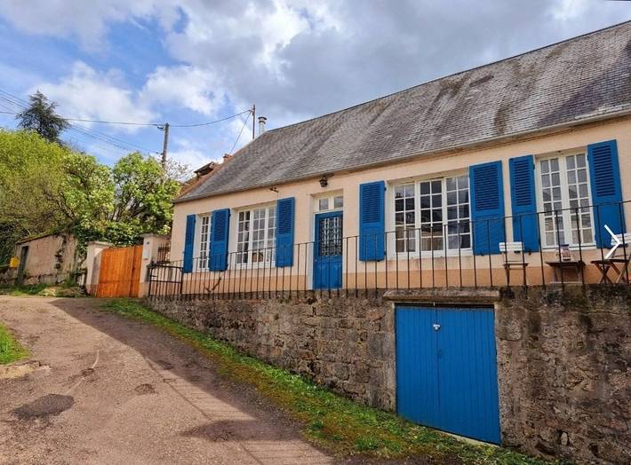 Gîte pour 4 personnes, avec terrasse et jardin, animaux acceptés