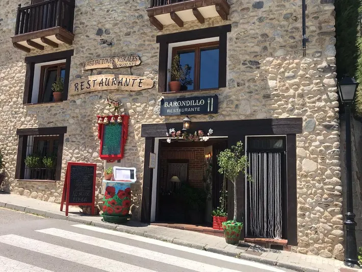 Hôtel pour 2 personnes, avec terrasse et vue - 1