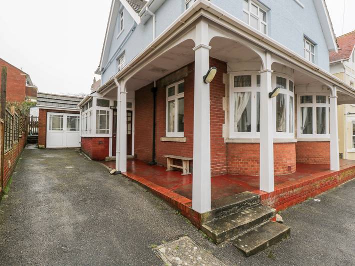 20 Ulwell Road in Swanage, Dorset