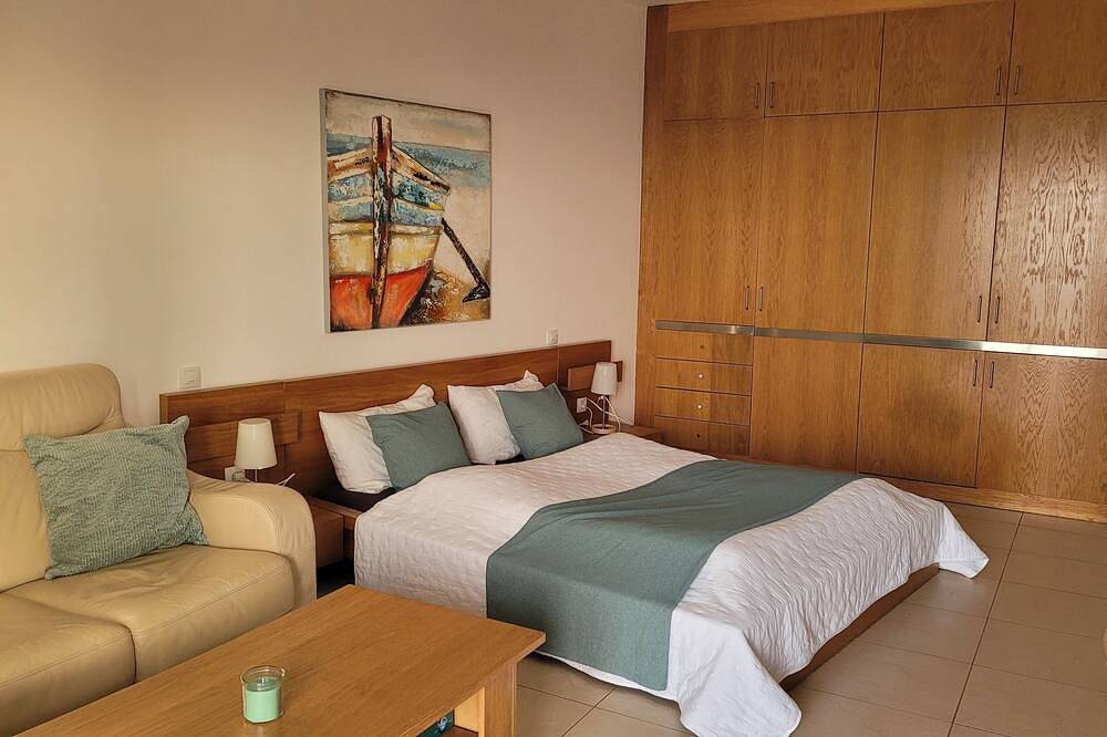 Ganze Wohnung, Moderne Unterkunft, grosser Pool, Meerblick, Sat-Tv in La Asomada, Tías