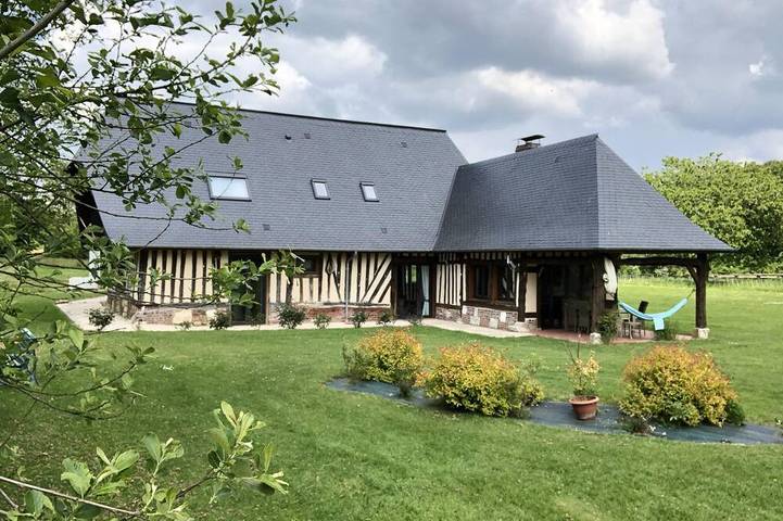 Location de vacances pour 8 personnes, avec jacuzzi et jardin à Flancourt-Catelon