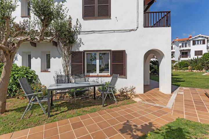 Ganze Wohnung, Wunderschönes Apartment “La Gardenia 41” mit Wlan, Pool, Terrasse und Garten; Straßenparkpätze vorhanden in Sol d'Este, Es Castell