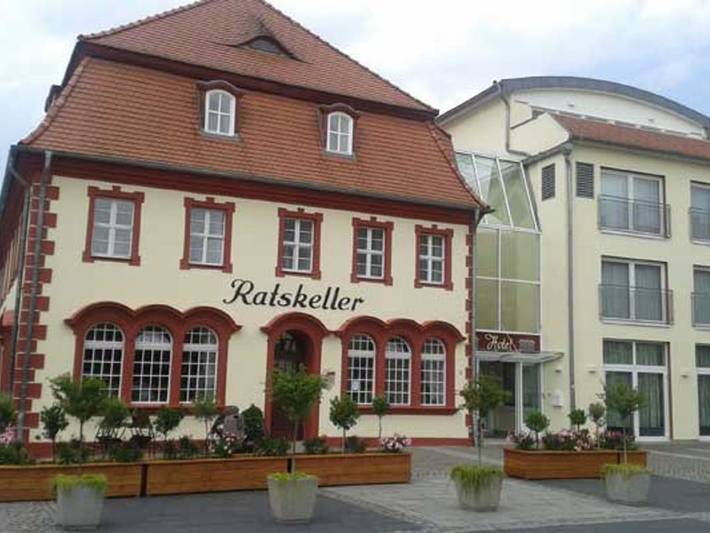 Hotel für 3 Personen, mit Terrasse, kinderfreundlich in Vetschau - 4