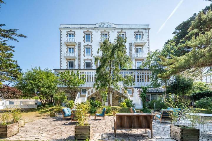 Hôtel pour 2 personnes, avec jardin ainsi que vue et balcon