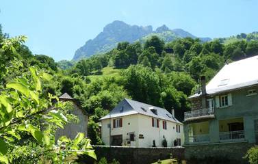 Cottage pour 2 personnes, avec terrasse et vue à Borce