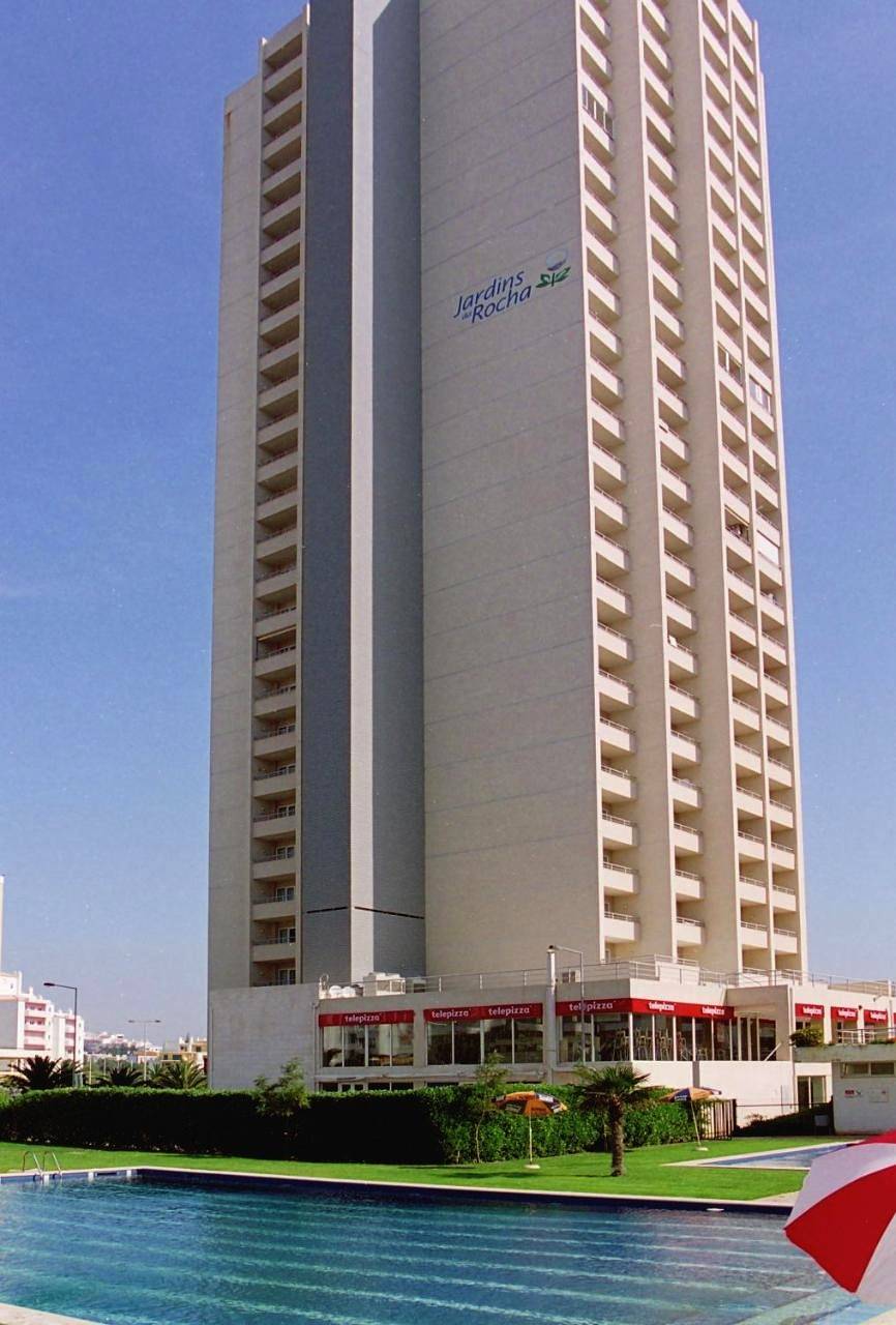 Apartamentos Jardins da Rocha in Praia da Rocha, Portimão