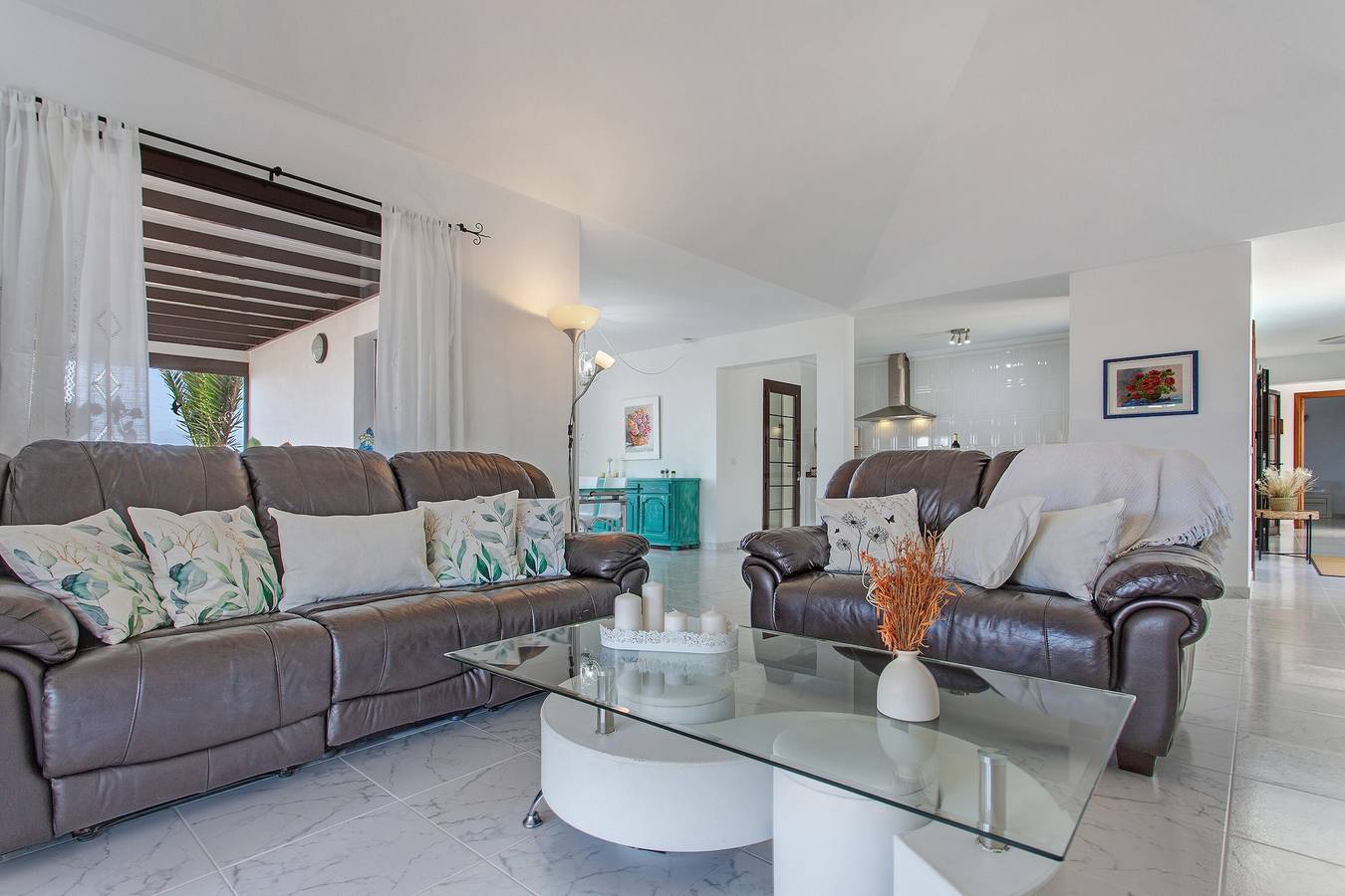 Maison climatisée avec piscine, jardin, terrasse, Wi-Fi et vues spectaculaires in Las Breñas, Yaiza