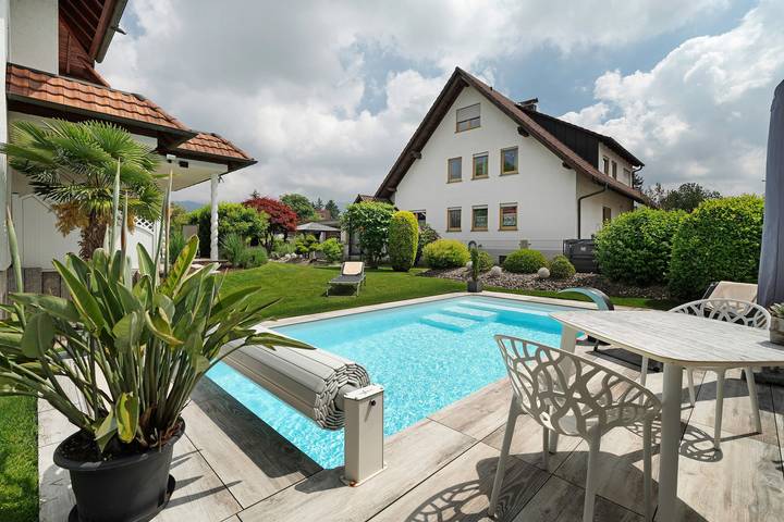 Appartamento intero, Appartamento "Paradies" con piscina condominiale e Wi-Fi in Ottersweier, Ferienregion Bühl Bühlertal Ottersweier Region