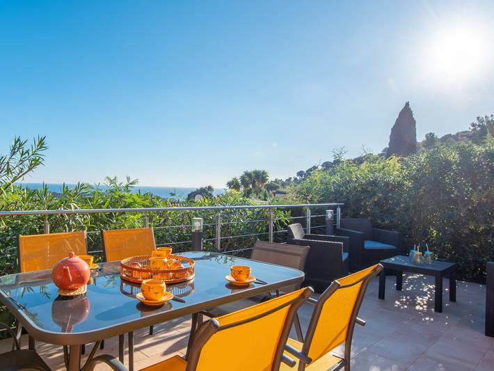 Appartement de vacances pour 4 personnes, avec terrasse et bassin pour enfant