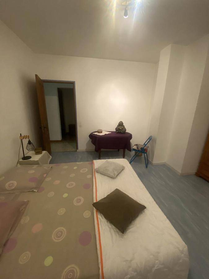 Gîte pour 2 personnes, avec terrasse, animaux acceptés à Entrechaux - 2