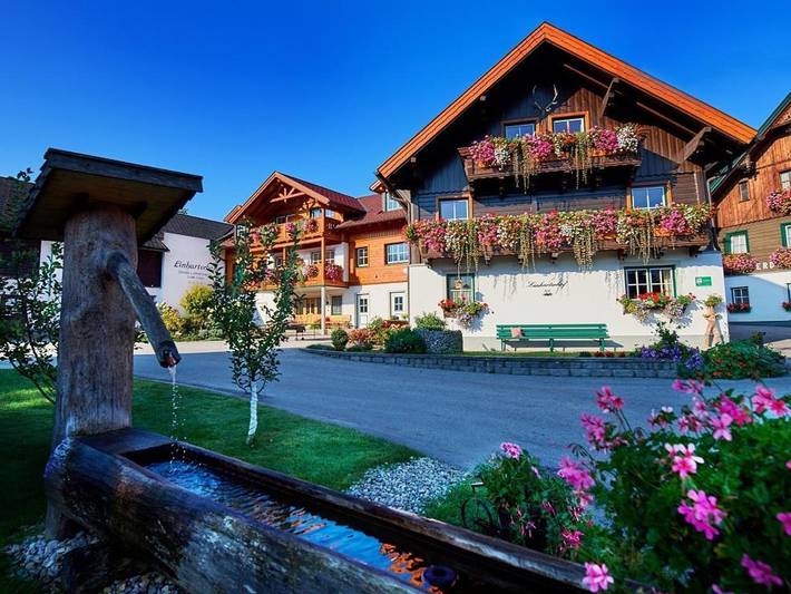 Hütte für 2 Personen, mit Balkon und Garten in Haus