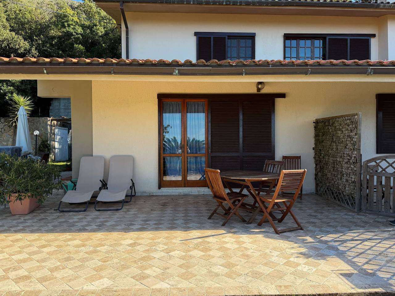 Appartamento intero, Appartamento vacanze per 4 persone in Nisporto, Rio nell'Elba