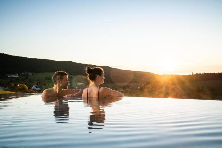 Hôtel pour 2 personnes, avec sauna et piscine ainsi que jardin et jacuzzi