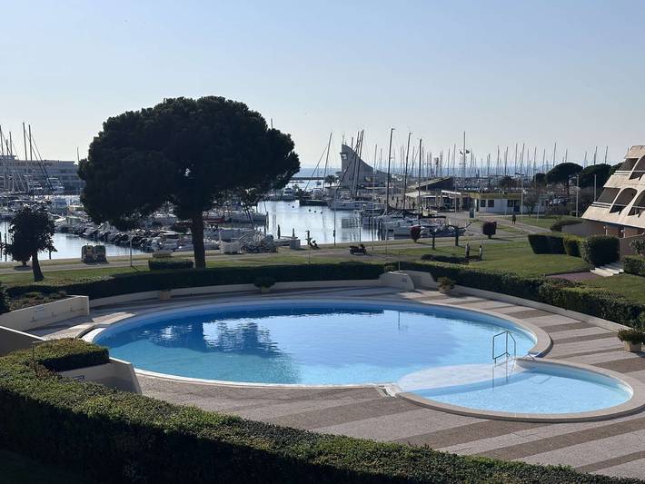 Studio pour 4 personnes, avec Terrasse et Piscine